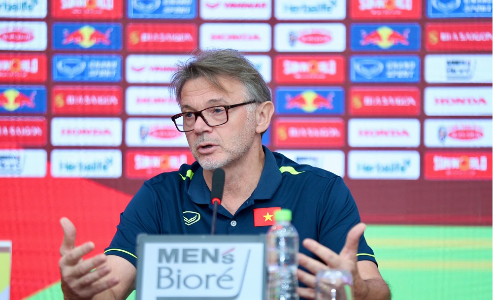 HLV Troussier: ‘Iraq nằm trong Top 5 châu Á, Việt Nam không có gì để mất’ - Ảnh 1