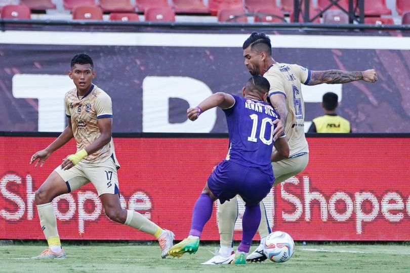 Kết quả bóng đá hôm nay tối 27/11: Persik Kediri giành 3 điểm quan trọng ở giải VĐQG Indonesia - Ảnh 1