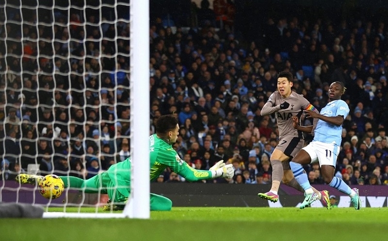 Huyền thoại MU dự đoán Man City sẽ thành cựu vương Ngoại hạng Anh - Ảnh 1