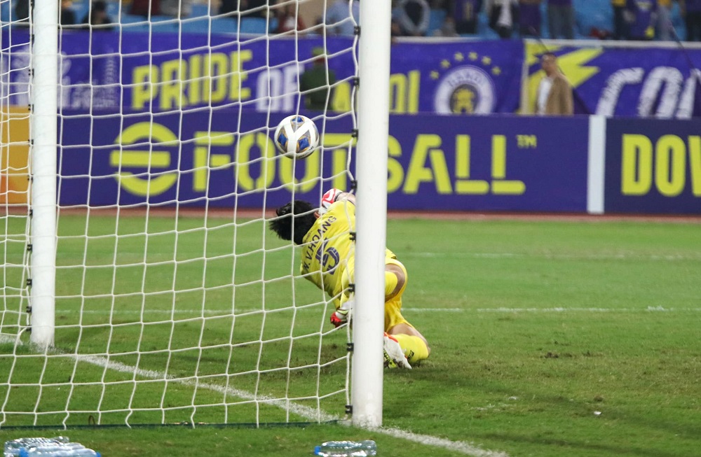 Hà Nội FC gây sốc, đánh bại nhà đương kim vô địch Cúp C1 châu Á - Ảnh 1