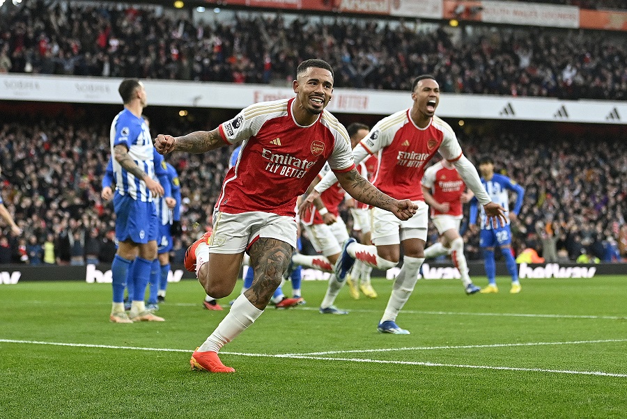 Arsenal phô diễn sức mạnh, chặn đứng chuỗi trận ghi bàn khó tin của Brighton - Ảnh 1