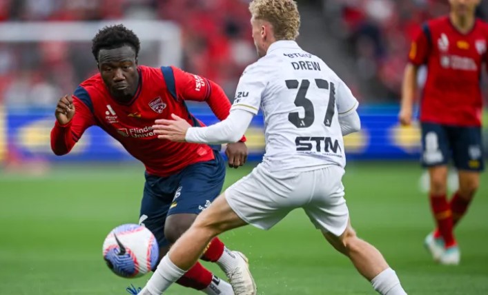 Kết quả bóng đá hôm nay tối 8/1: Adelaide United chia điểm trên sân nhà - Ảnh 1