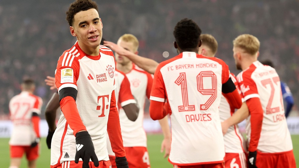 Kết quả bóng đá hôm nay 13/1: Bayern áp sát Leverkusen - Ảnh 1