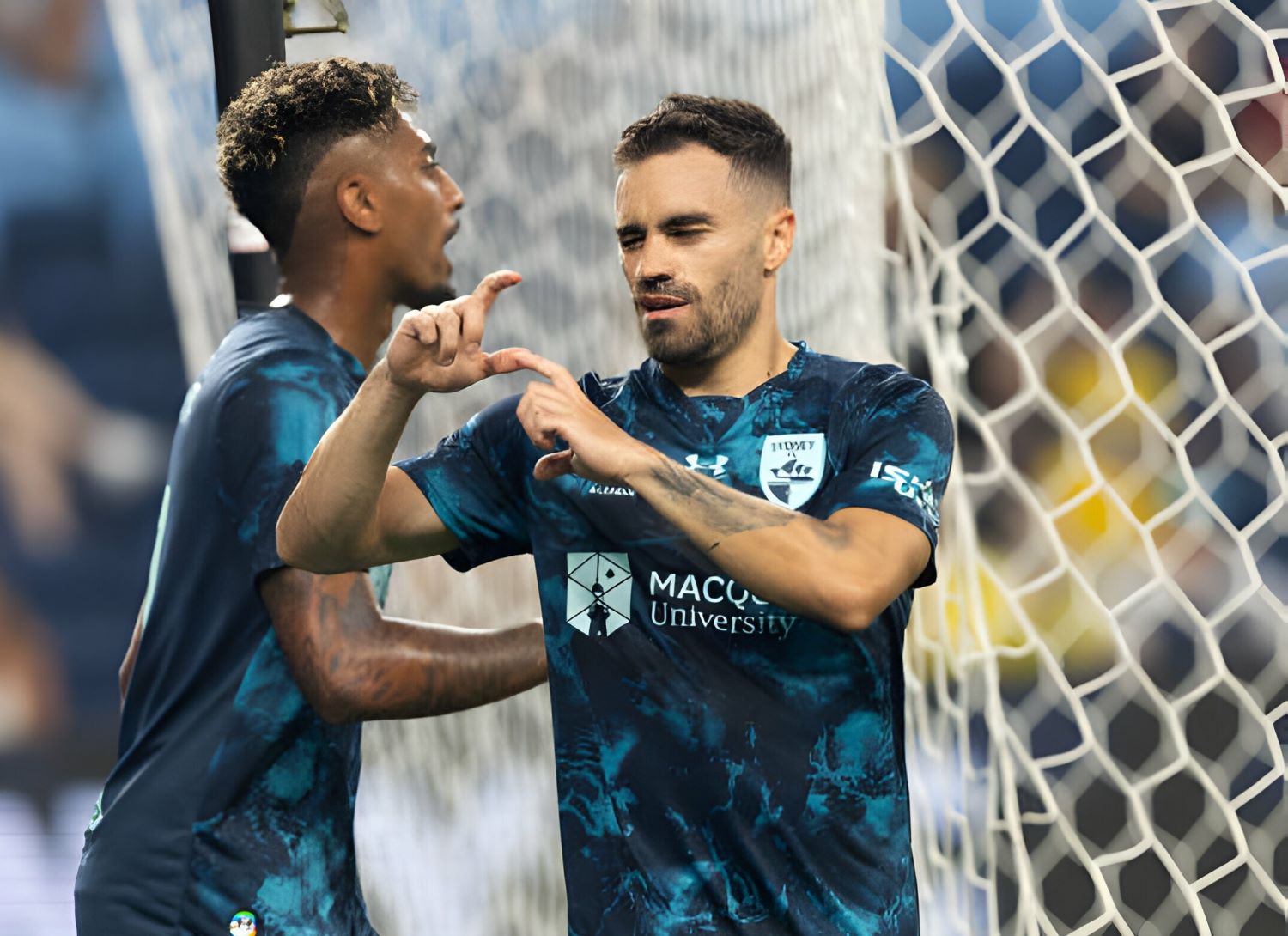 Kết quả bóng đá hôm nay tối 13/1: Adelaide United thắng trong trận cầu có 7 bàn - Ảnh 1