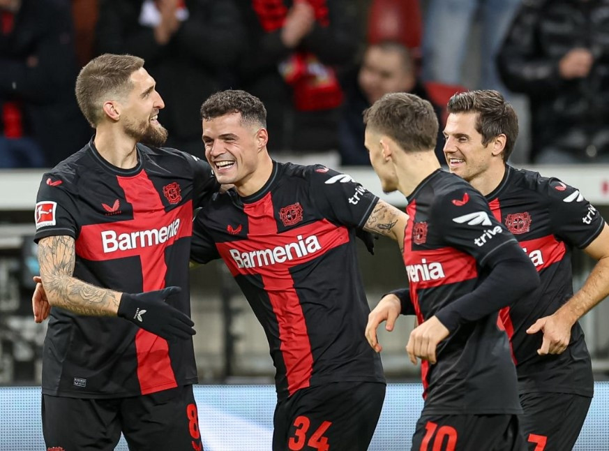 Bayer Leverkusen phá kỷ lục 32 trận bất bại liên tiếp của Bayern Munich - Ảnh 1