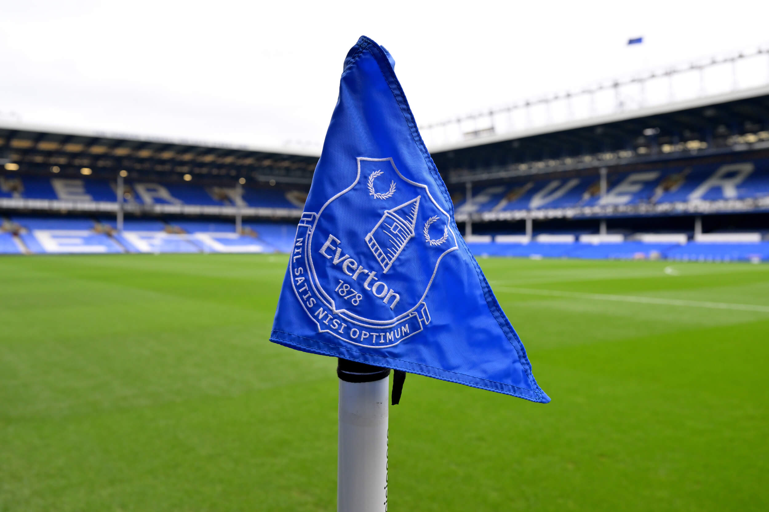 Everton được giảm án, tạm an toàn khỏi cuộc đua trụ hạng - Ảnh 1
