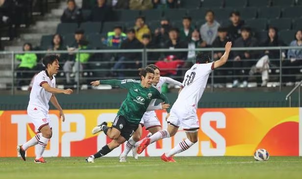 Kết quả bóng đá hôm nay tối 5/3: Jeonbuk Hyundai vào tứ kết Cúp C1 châu Á - Ảnh 1