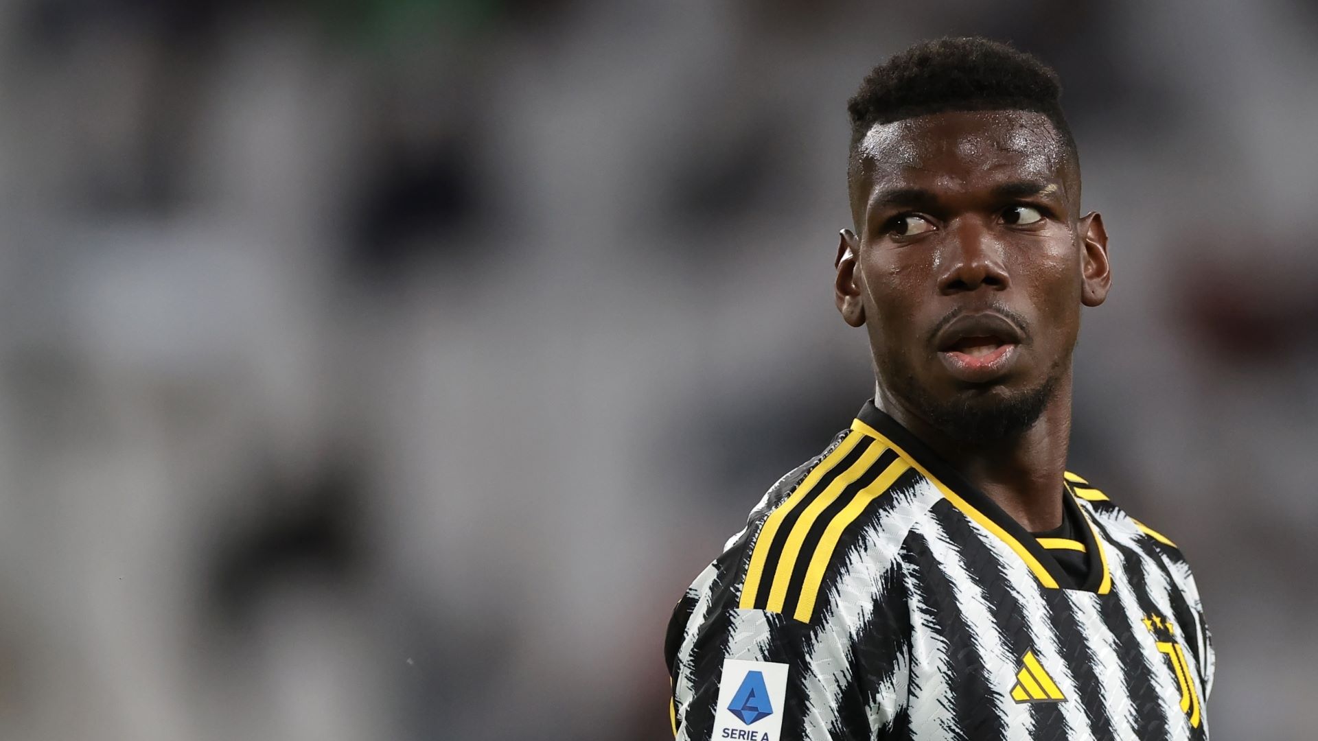 Pogba bị Juventus giảm mạnh lương sau án cấm 4 năm - Ảnh 1