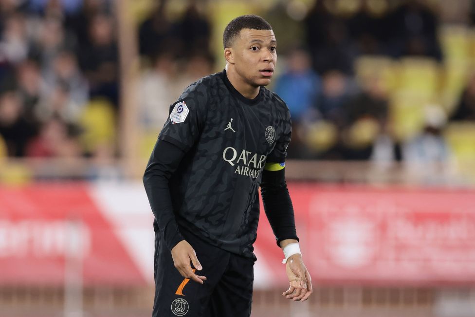 PSG sẽ tiếp tục để Mbappe ngồi dự bị đến cuối mùa - Ảnh 2
