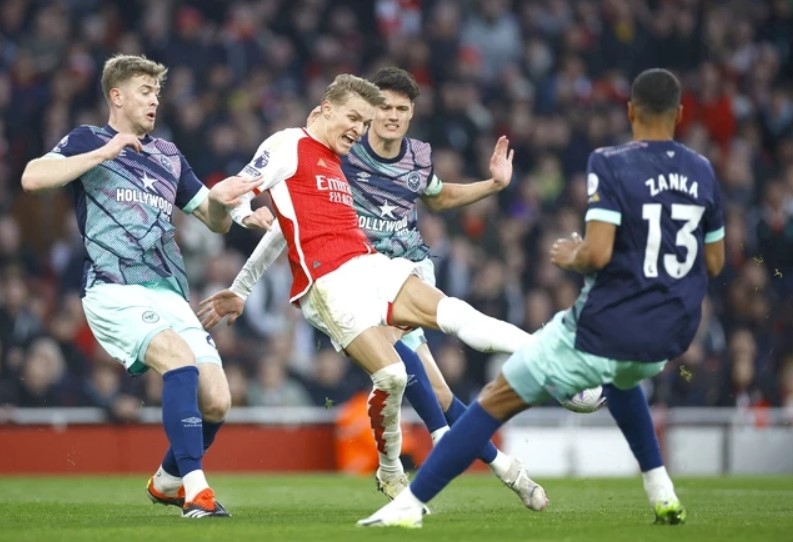 Arsenal lập kỷ lục 4 trận sân nhà liên tiếp không bị thủng lưới - Ảnh 1