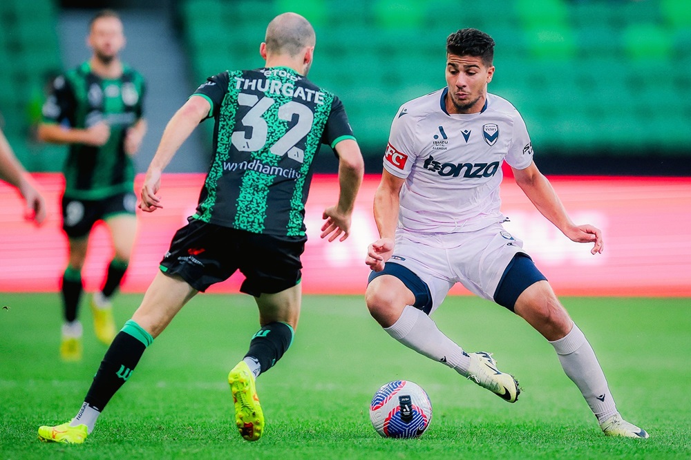 Kết quả bóng đá hôm nay tối 14/3: Melbourne Victory rơi chiến thắng - Ảnh 1