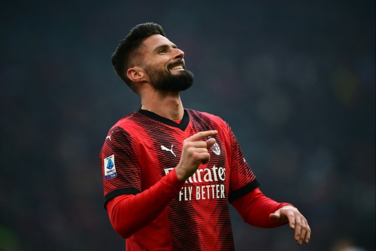 Olivier Giroud gia nhập Los Angeles FC, chuẩn bị đối đầu Messi - Ảnh 1