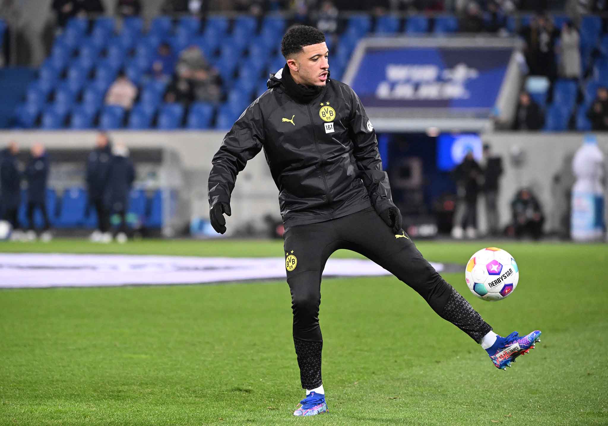 Dortmund chỉ sẵn sàng trả 30 triệu euro để mua Sancho - Ảnh 1