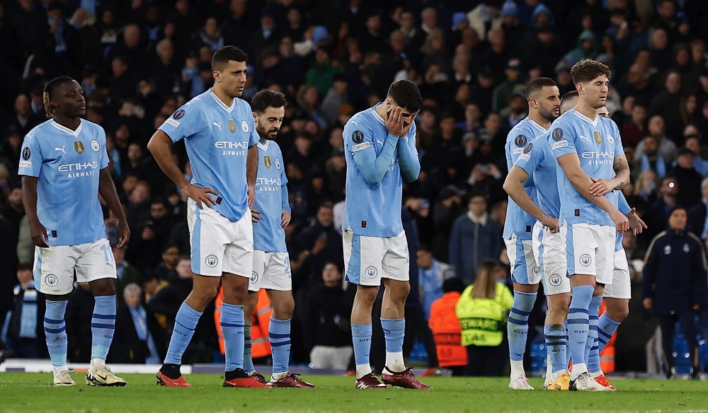 Man City chỉ còn 15 cầu thủ khỏe mạnh ở trận gặp Brighton - Ảnh 1