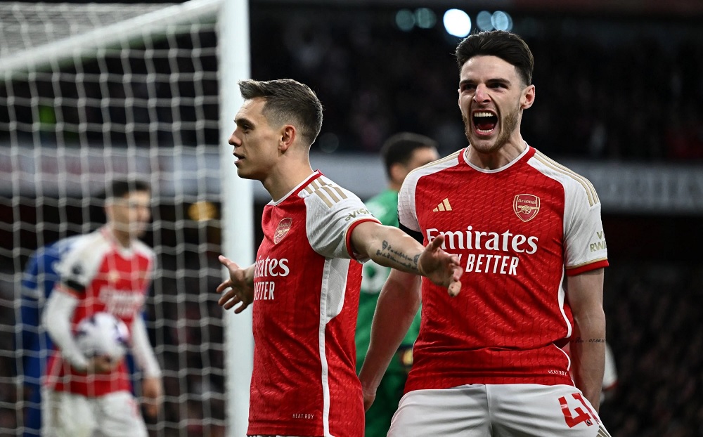 Kết quả bóng đá hôm nay 24/4: Arsenal hủy diệt Chelsea, xây chắc ngôi đầu - Ảnh 1