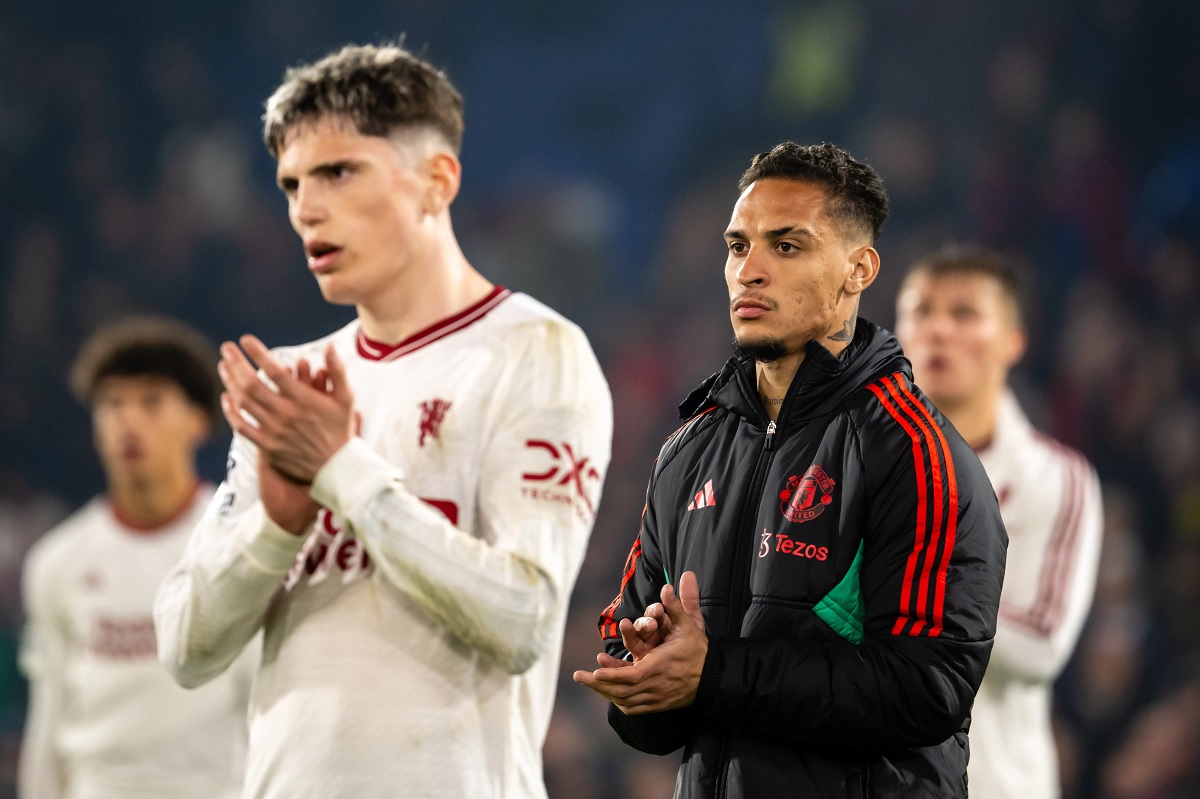 Antony kèo nhà cái world cup thảm họa, cãi nhau với Garnacho - Ảnh 1