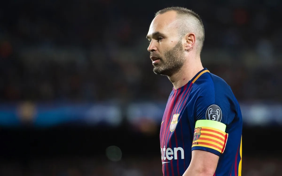 Đội hình vĩ đại nhất lịch sử La Liga: Messi, Ronaldo và ai nữa? - Ảnh 5