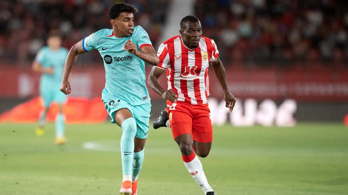 Kết quả bóng đá hôm nay 17/5: Barca xây chắc vị trí á quân - Ảnh 1