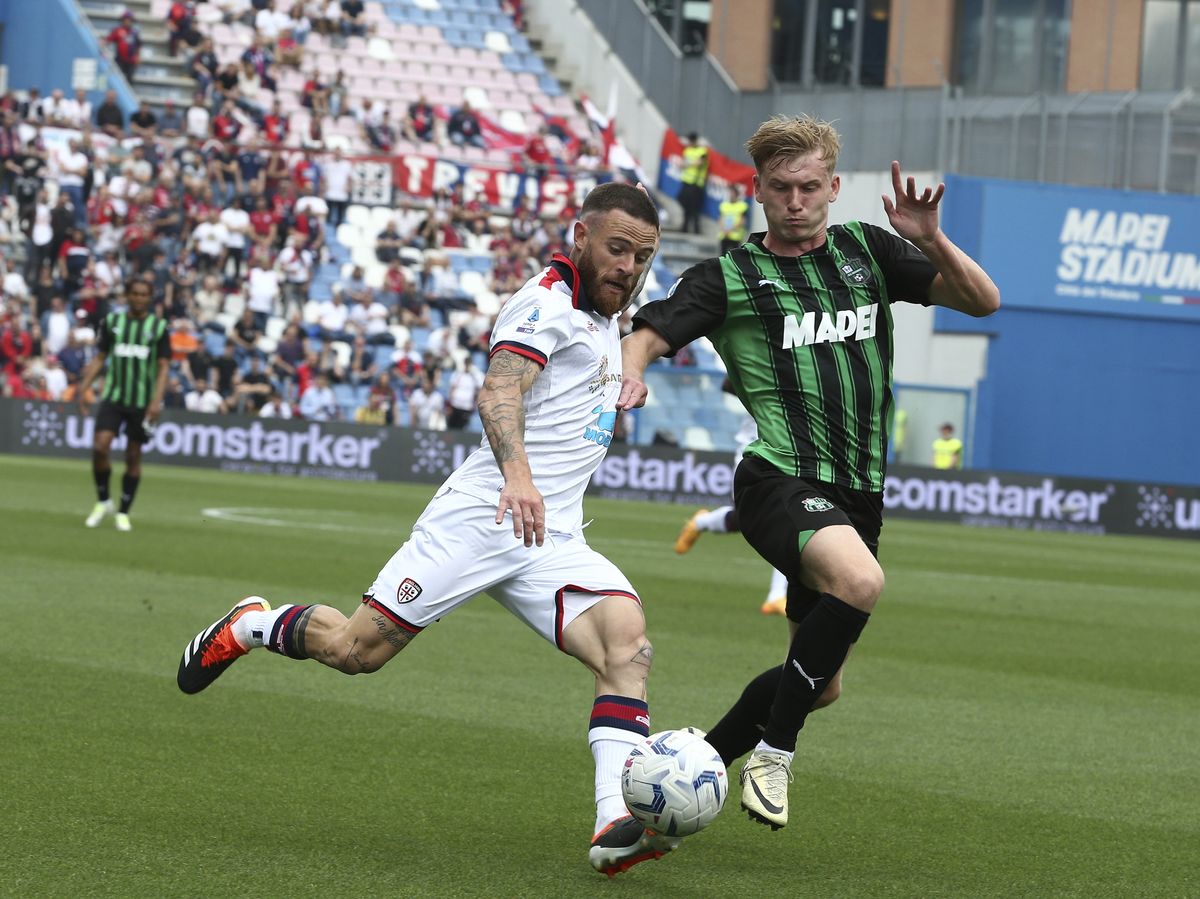 Kết quả bóng đá hôm nay tối 19/5: Cagliari trụ hạng sau khi thắng Sassuolo - Ảnh 1