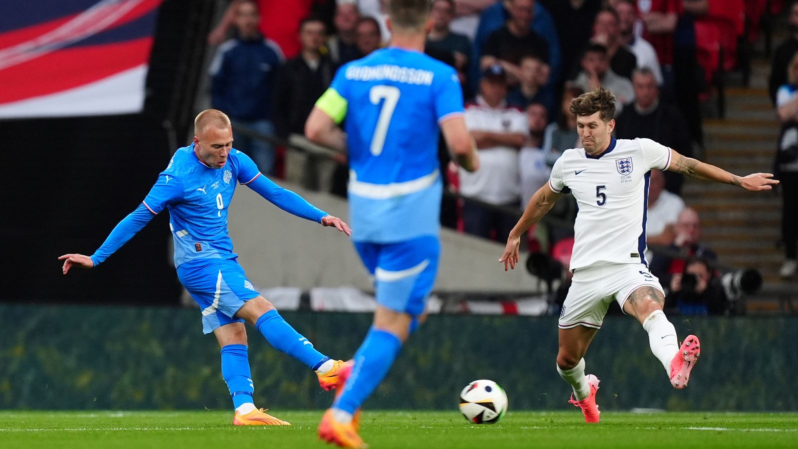John Stones chấn thương ngay trước thềm EURO 2024 - Ảnh 1