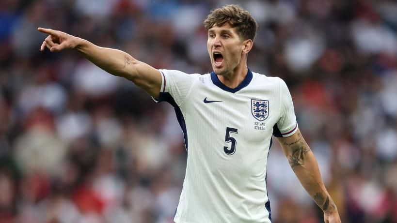 John Stones khiến người hâm mộ ĐT Anh đứng ngồi không yên - Ảnh 1