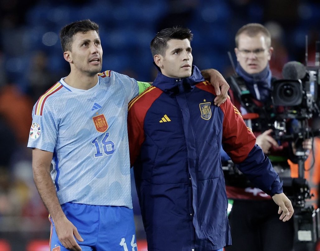 Tây Ban Nha hú vía vì chấn thương của Rodri và Morata  - Ảnh 1