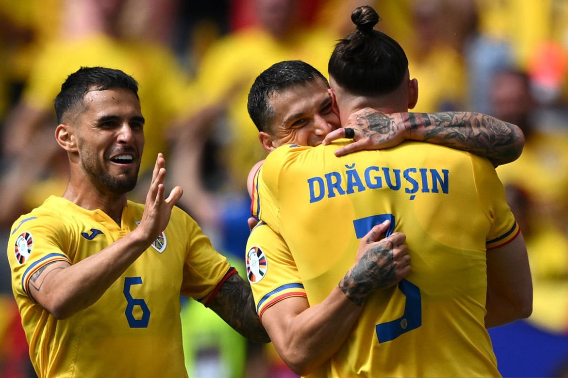 Kết quả bóng đá hôm nay tối 17/6: Romania thắng áp đảo Ukraine - Ảnh 1
