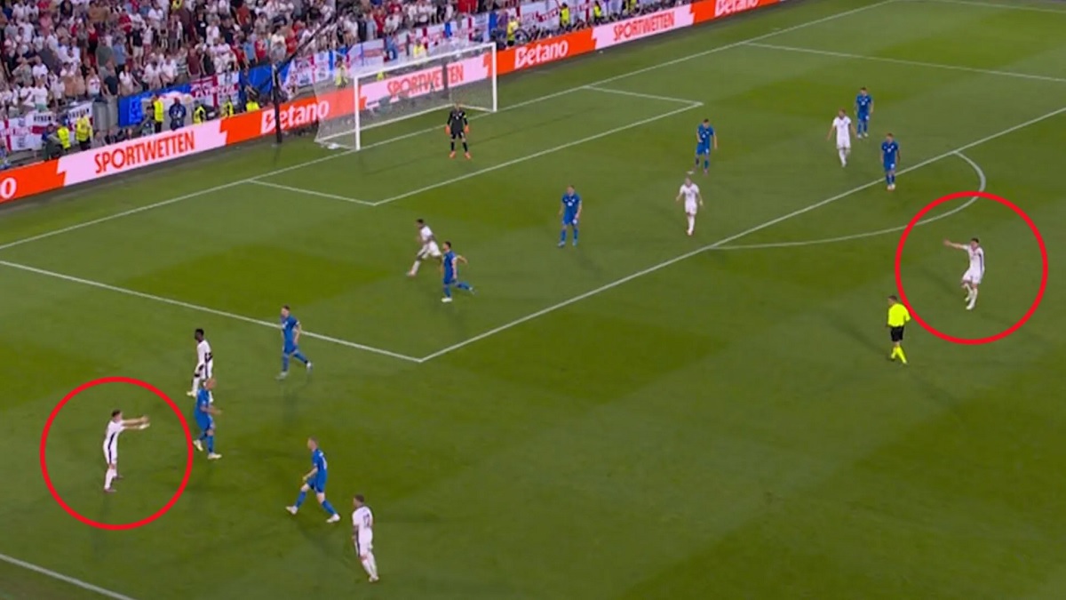 Foden giận sôi máu Trippier ở trận hòa Slovenia  - Ảnh 1