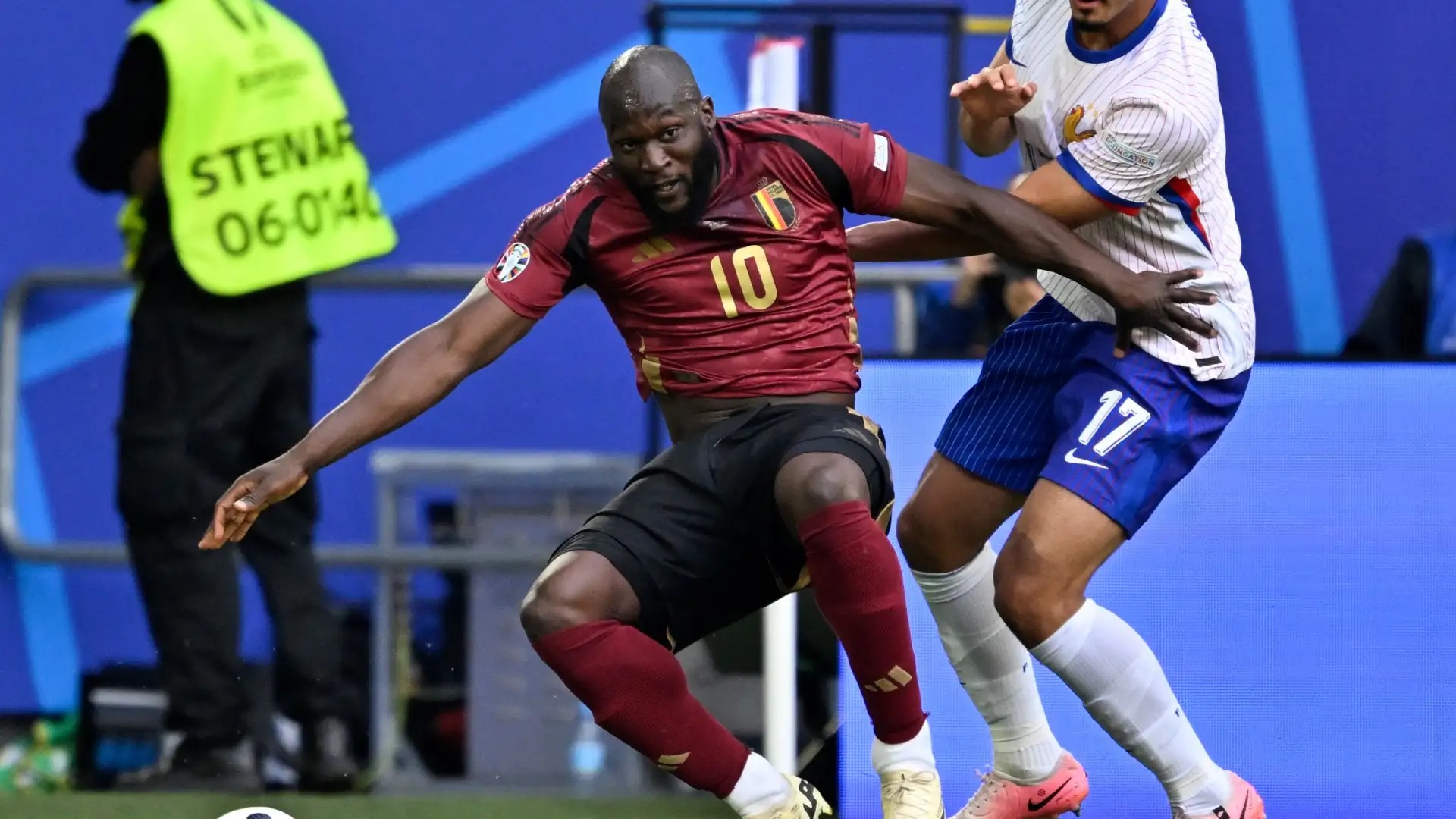 Lukaku kèo nhà cái world cup như tàng hình trước Pháp - Ảnh 1