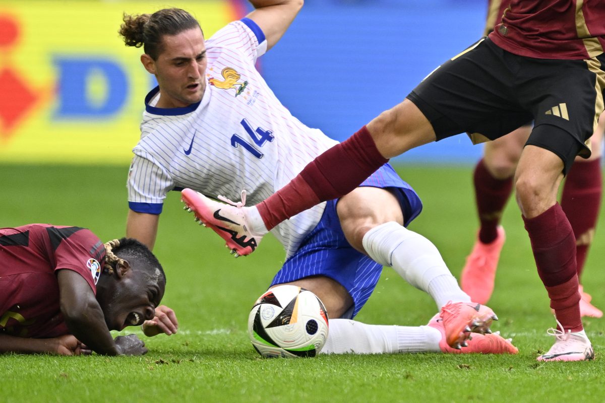 Pháp mất tiền vệ trụ cột ở tứ kết EURO 2024 - Ảnh 1