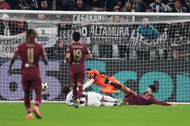 Thua Juventus, Man City đối diện nguy cơ bị loại ở cúp C1 - Ảnh 1