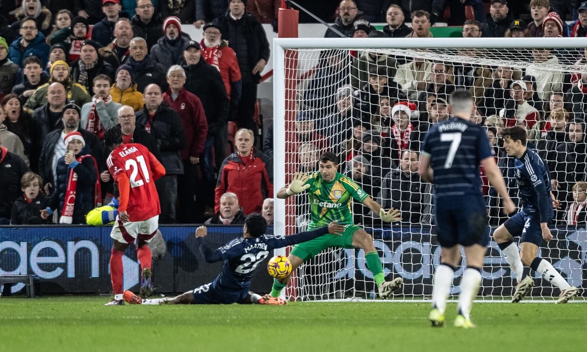 Kết quả bóng đá hôm nay 15/12: Nottingham Forest quật ngã Aston Villa - Ảnh 1