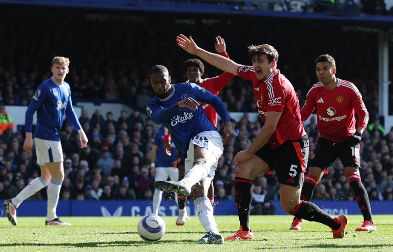 HLV Amorim chỉ ra nguyên nhân khiến MU kèo nhà cái world cup ‘khổ sở’ trước Everton - Ảnh 1