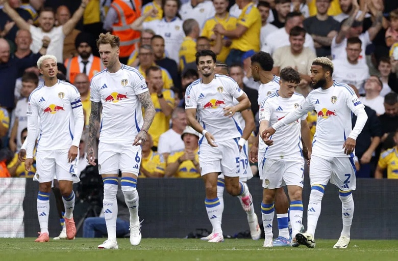 Burnley và Leeds tiến gần tấm vé lên kèo nhà cái world cup tại Ngoại hạng Anh  - Ảnh 1