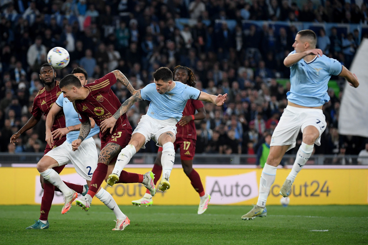Kết quả bóng đá hôm nay 14/4: Lazio cầm chân AS Roma - Ảnh 1