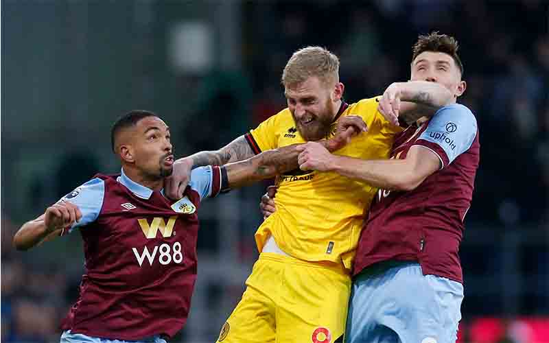 Nhận định, Soi kèo Burnley vs Sheffield United 23h30 ngày 21/4: Quyết tâm chiếm ngôi đầu - Ảnh 1