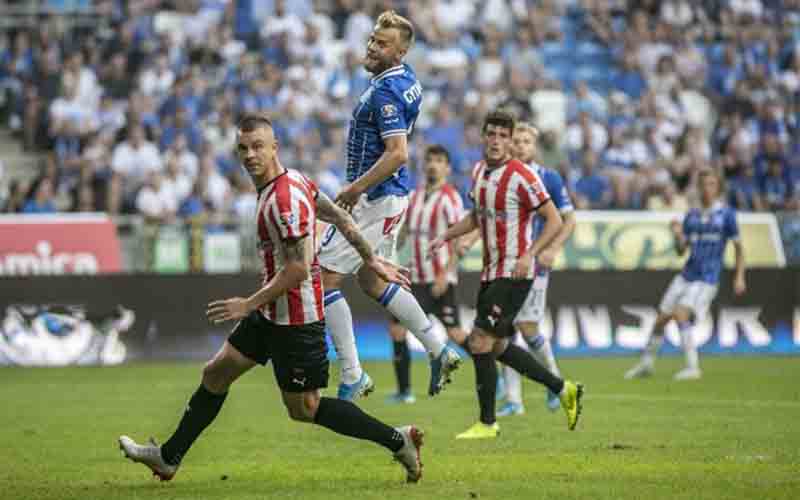 Nhận định, Soi kèo Lech Poznan vs Cracovia Krakow 1h15 ngày 22/4: Nối dài mạch thắng - Ảnh 1