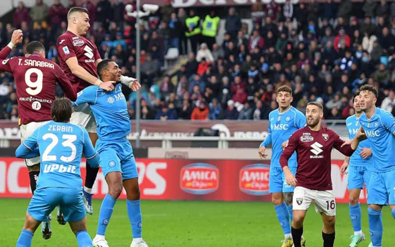 Nhận định, Soi kèo Napoli vs Torino 1h45 ngày 28/4: Không được phép mất điểm - Ảnh 1