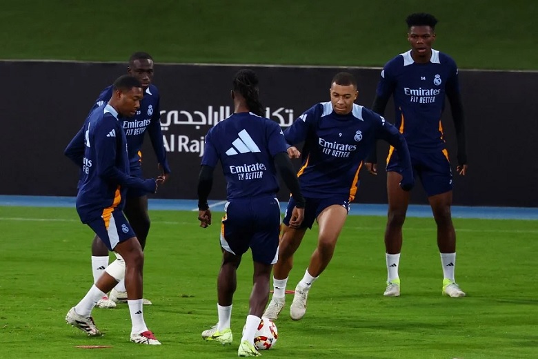 Hàng thủ Real Madrid tan hoang ở giai đoạn sống còn - Ảnh 1
