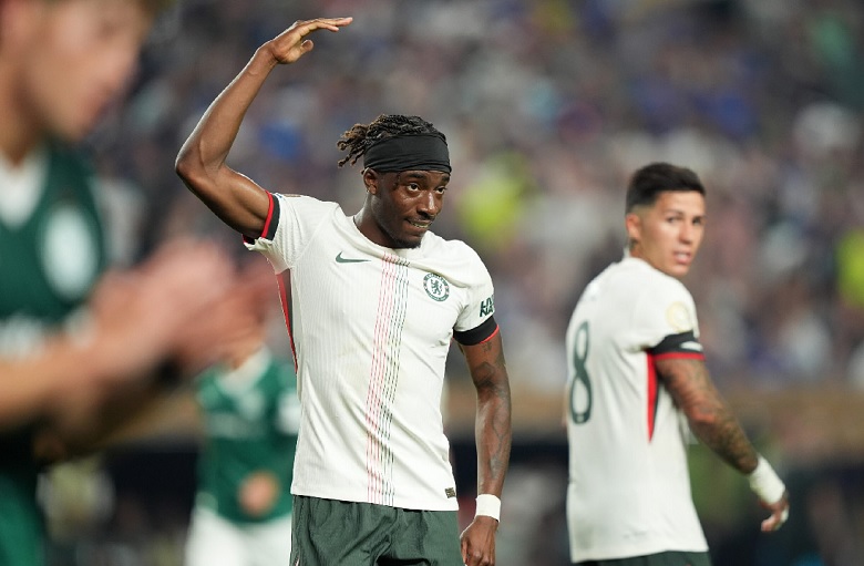Arsenal ‘gạch tên’ Madueke khỏi danh sách du đấu - Ảnh 1