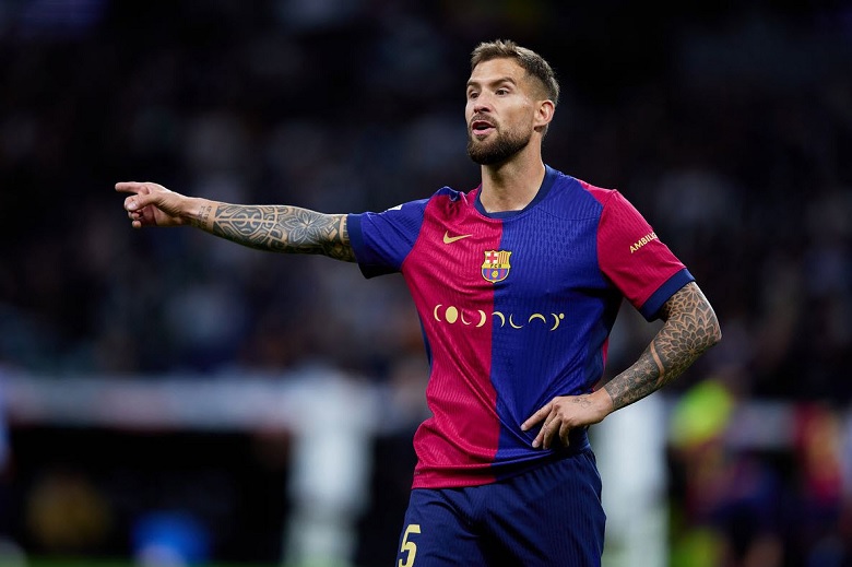Barca mất trắng Martinez vào tay Al Nassr - Ảnh 1