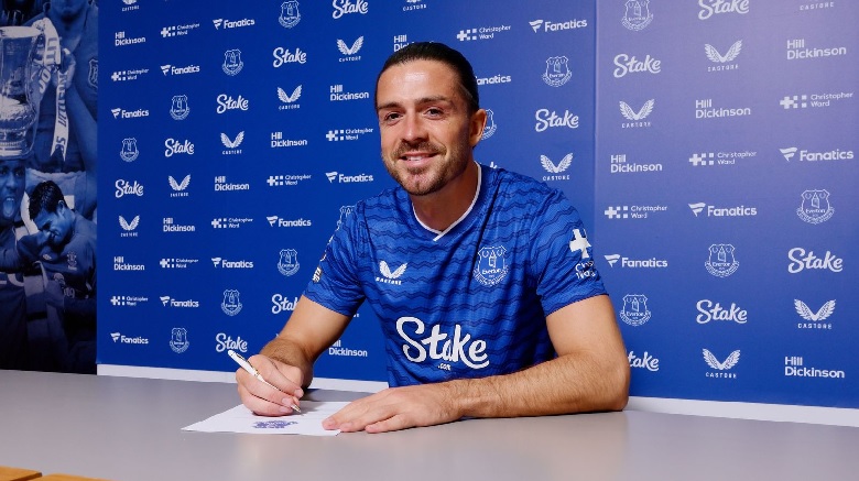 Grealish chính thức gia nhập Everton theo dạng cho mượn từ Man City - Ảnh 1