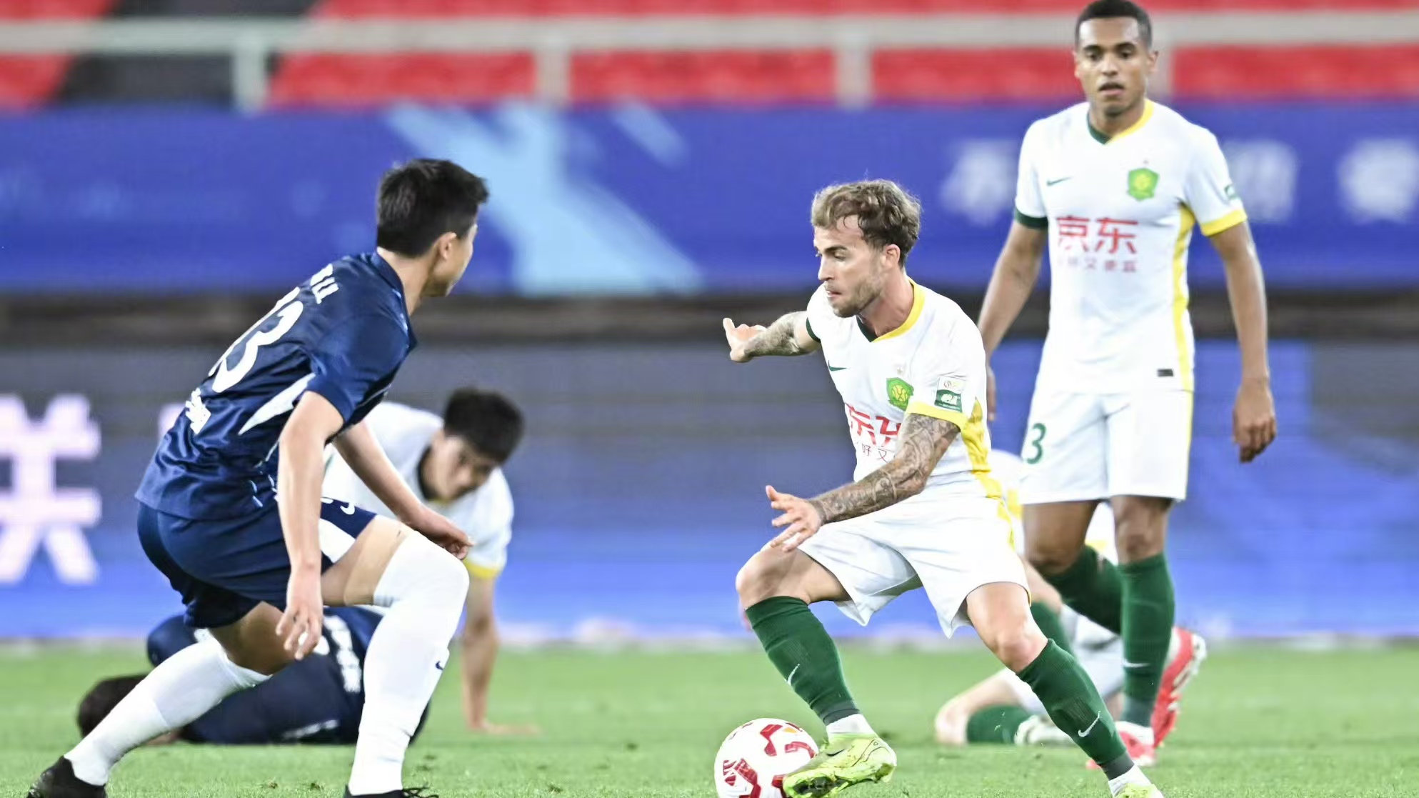 Nhận định, Soi kèo Beijing Guoan vs Wuhan Three Towns 19h00 ngày 25/8: Cơn mưa bàn thắng - Ảnh 4
