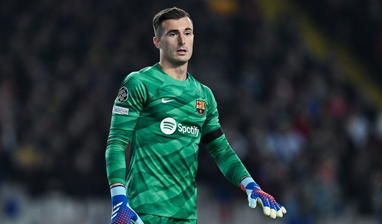 Inaki Pena rời Barca ngay sau khi gia hạn - Ảnh 1