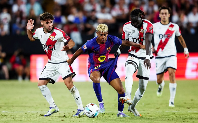 Barcelona mất ngôi đầu La Liga sau trận hòa với Vallecano - Ảnh 1