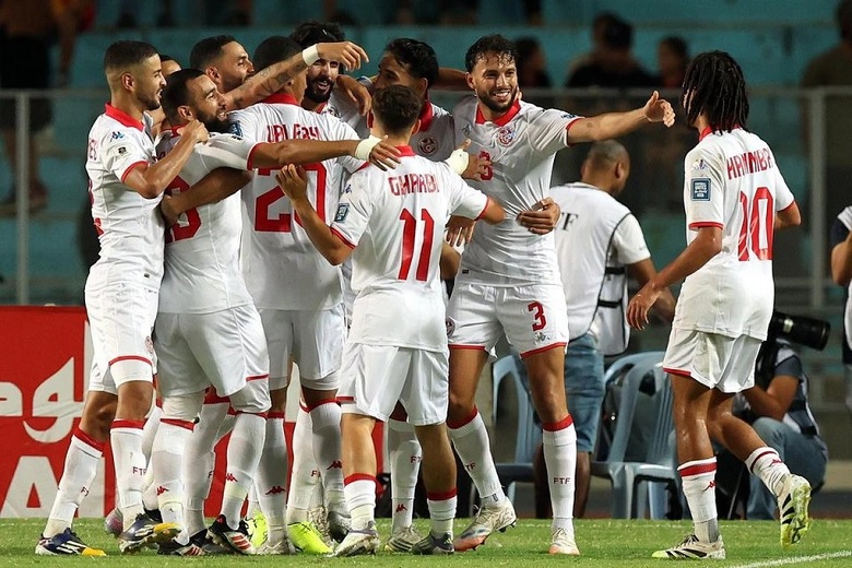 Danh sách 18 đội tuyển đã có vé tham dự VCK World Cup 2026 - Ảnh 1
