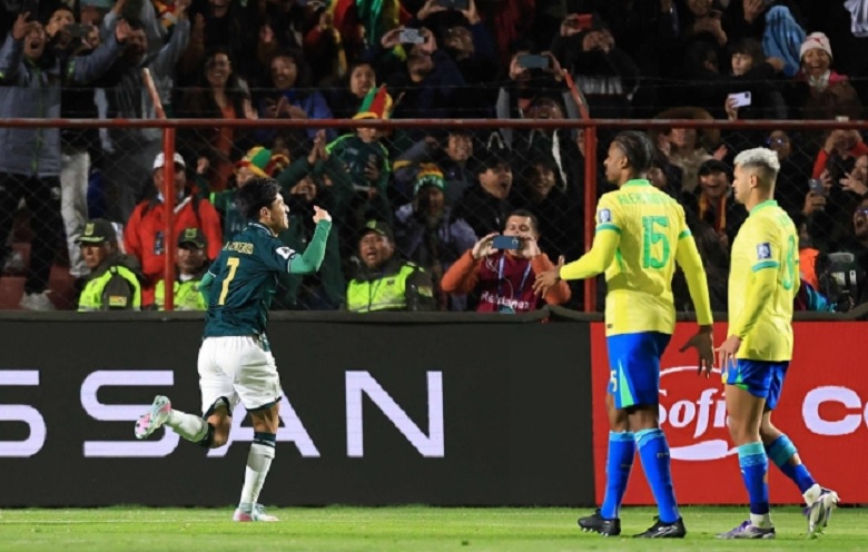 Brazil ‘mở đường’, Bolivia đoạt vé play-off World Cup 2026 - Ảnh 1