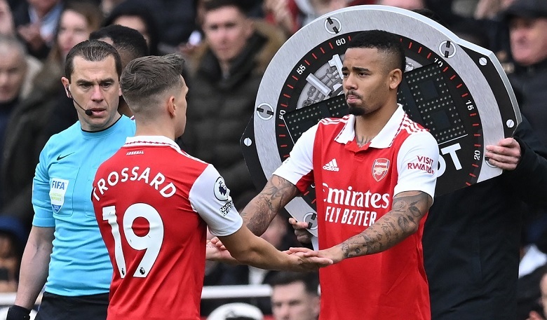 Arsenal chốt bán Jesus và Trossard - Ảnh 1
