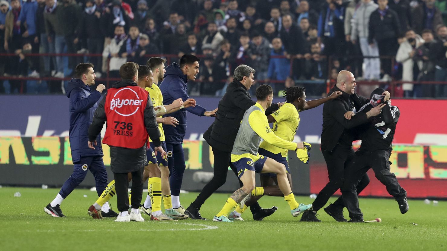 Nhận định, Soi kèo Fenerbahce vs Trabzonspor, 23h30 ngày 14/09: Khó có bất ngờ - Ảnh 1