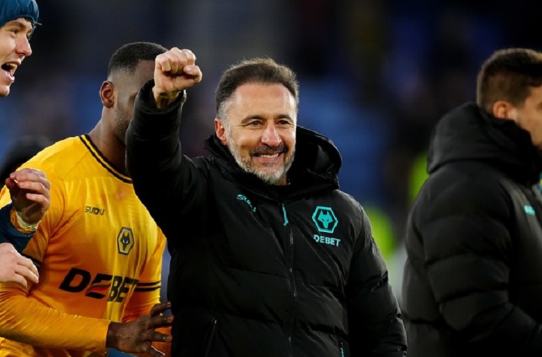 Wolves ‘trói chân’ HLV trưởng thêm 3 năm dù vừa thua 4 trận liên tiếp - Ảnh 1